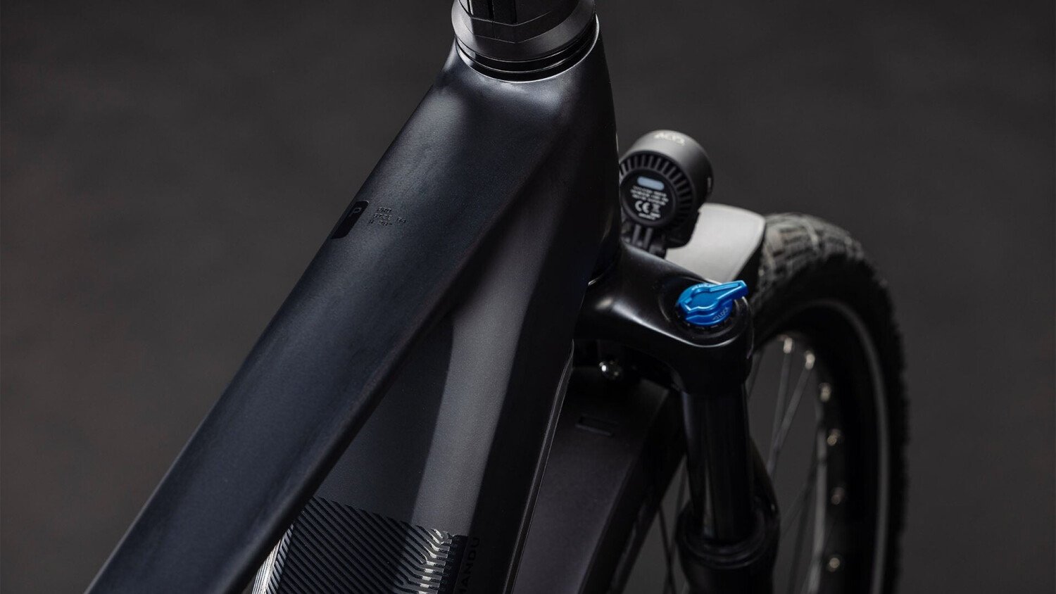 Cube Kathmandu Hybrid Pro 800 (2026) Diamond coal´n´black - immagine 6